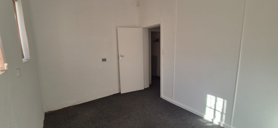 To Let commercial Property for Rent in Queenstown Central Eastern Cape